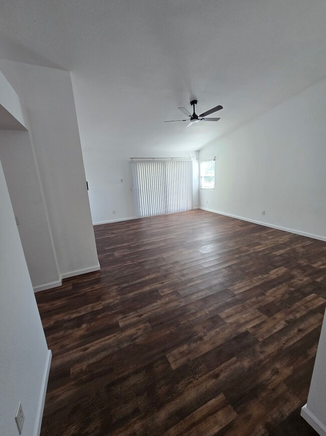Foto del edificio - 542 Trailridge Dr