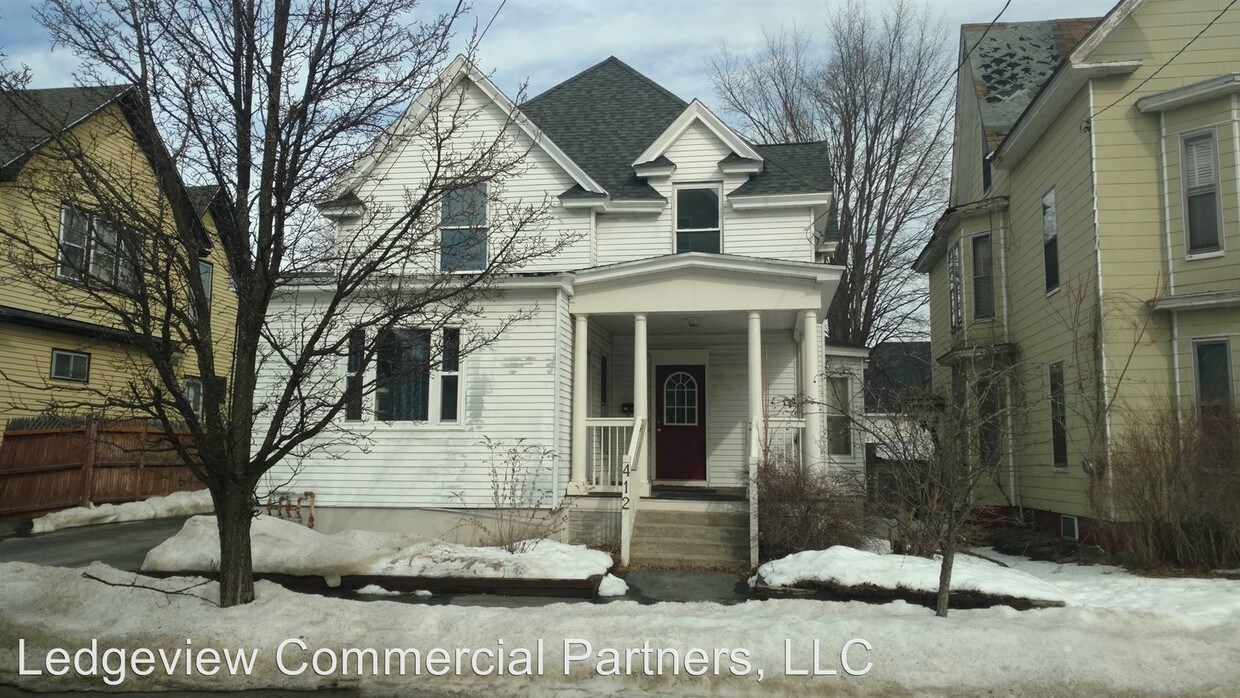 Primary Photo - 412 Central St