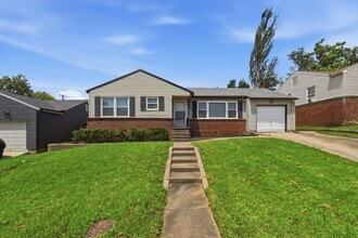 Building Photo - 476 S 79th E Ave