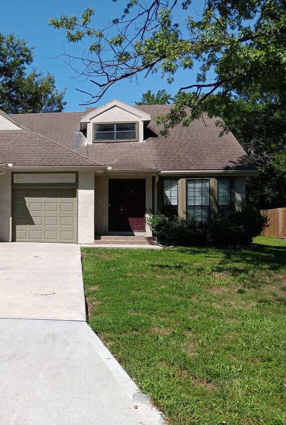 Foto principal - 11434 Reeder St