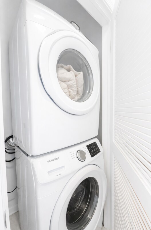 Foto del edificio - 1134 W Granville Ave