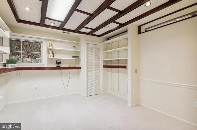 Building Photo - 1511 Hugo Cir