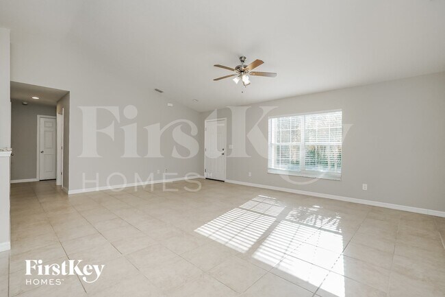 Foto del edificio - 3595 Gillot Blvd