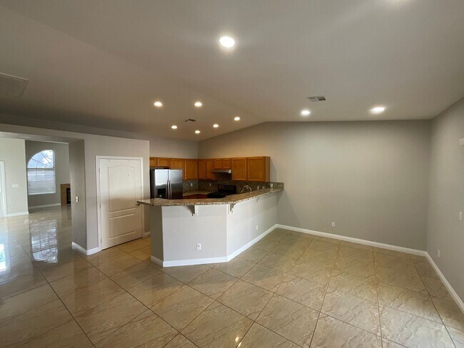 Foto del edificio - 5219 Willowdale Ct