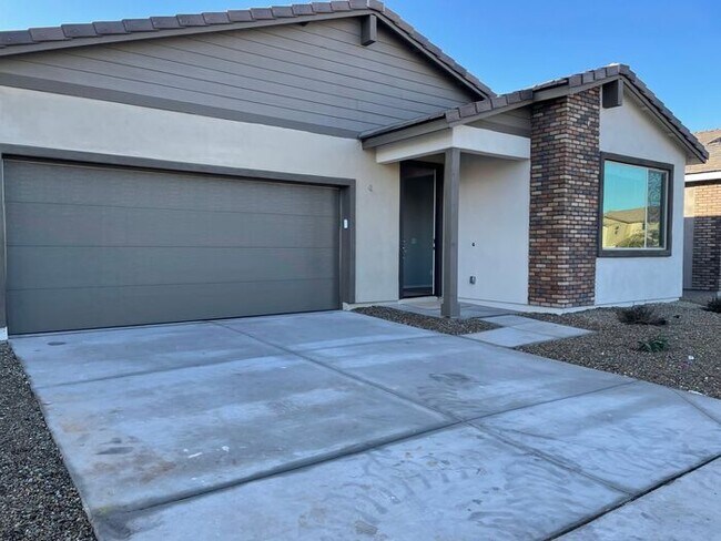 Building Photo - 11005 W MELVIN ST - 3BR 2.5BA 111th/Van Bu...
