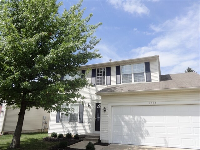 Primary Photo - 2927 Blue Moon Dr