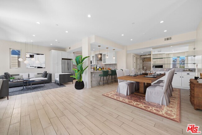 Foto del edificio - 1654 Greenfield Ave