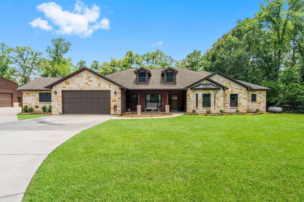 Primary Photo - 2345 Apache Dr