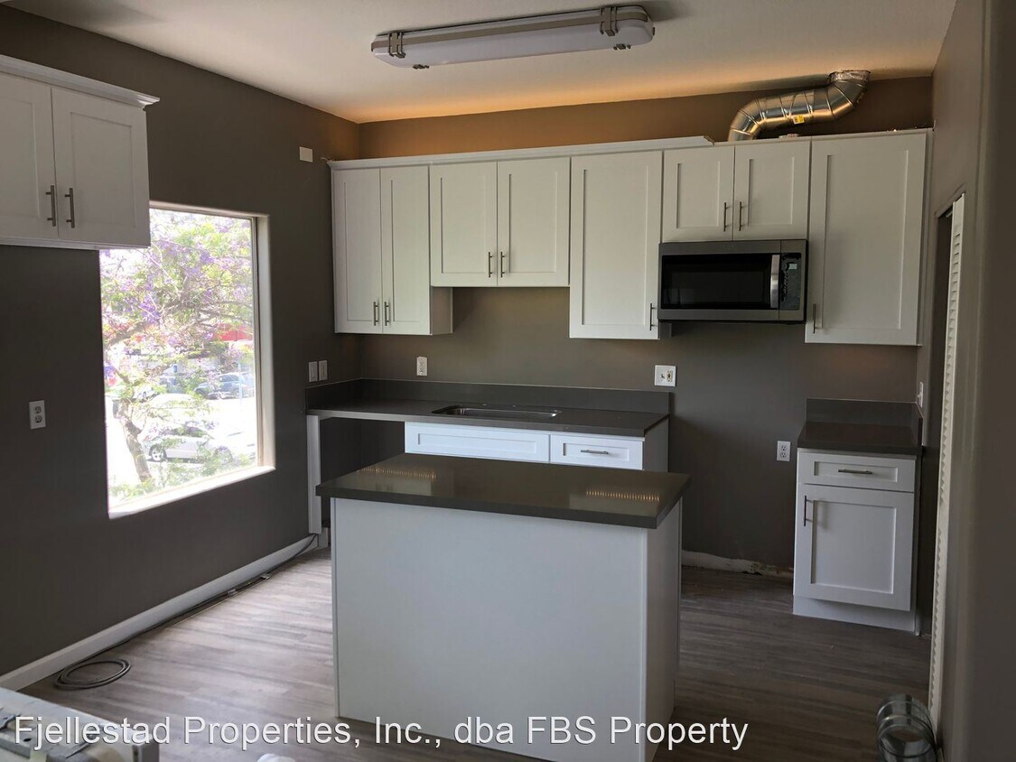Foto principal - 1206 28th St