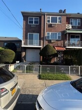 Building Photo - 2158 Edenwald Ave