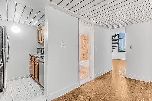 Foto del edificio - 421 Hudson St