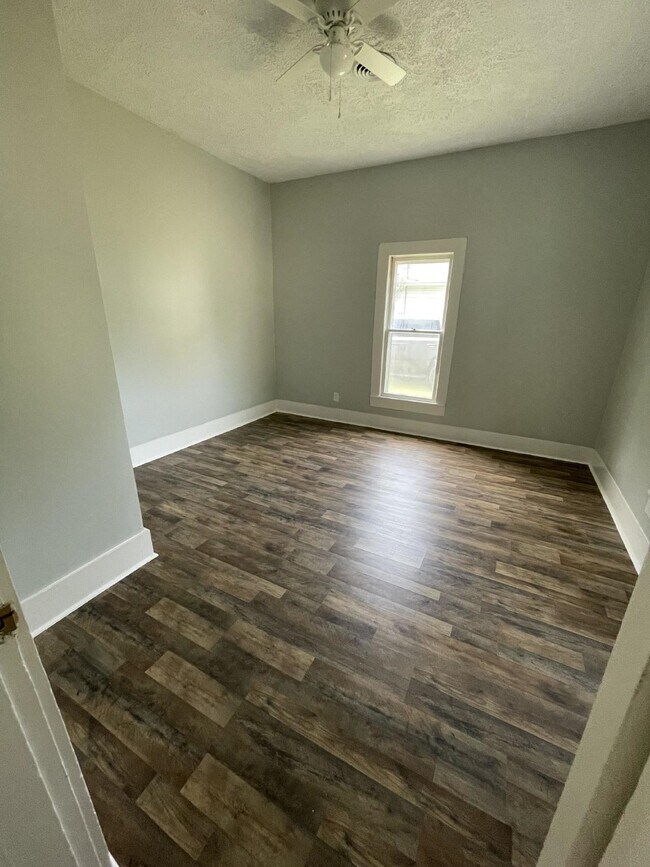 Foto del edificio - 315 Woodland St