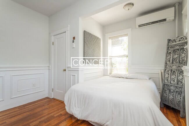 Building Photo - 49 Worthington St