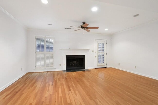 Building Photo - 1245 S Ponce De Leon Ave NE