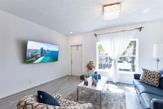 Foto del edificio - 9925 NW 57th Mnr