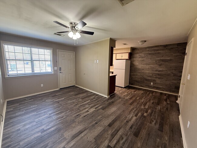 Foto del edificio - 436 Helen St