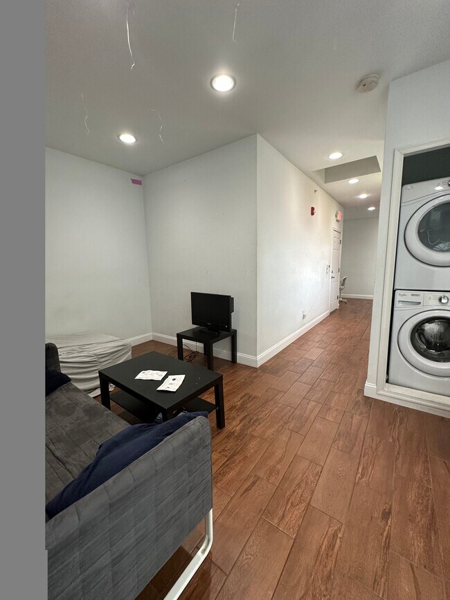 Building Photo - 1440 North 17th Street