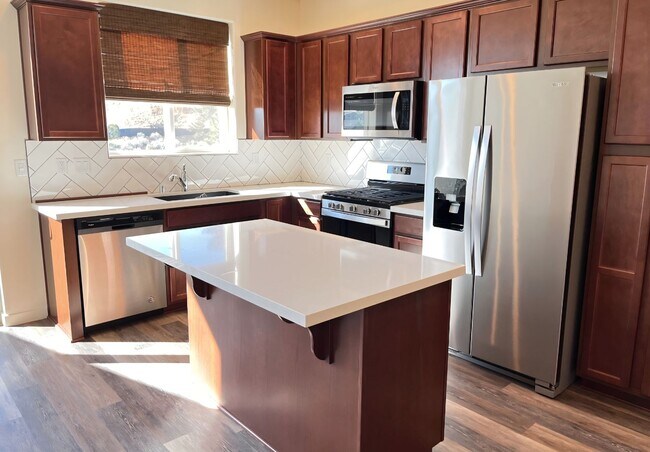 Building Photo - Upscale North Reno Stunner Close to UNR