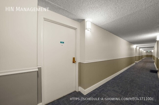 Foto del edificio - 3909 Stevenson Blvd