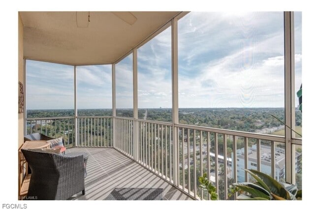 Building Photo - 2743 First St