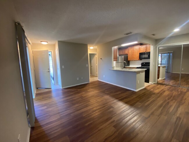 Building Photo - 8715 Belle Rive Blvd