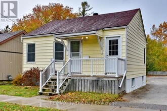 Building Photo - 23 Seventh St