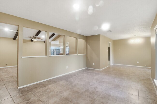 Foto del edificio - 21131 Park Brook Dr