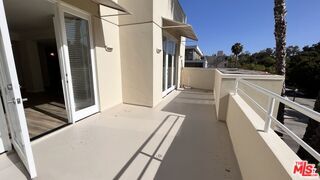 Foto del edificio - 11099 Ophir Dr