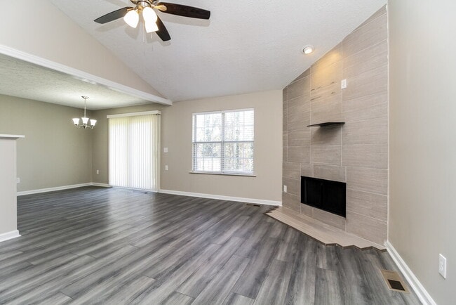 Building Photo - 648 Ransom Village Way