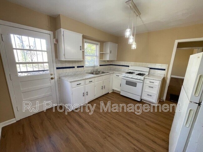 Foto del edificio - 3542 Millington Rd
