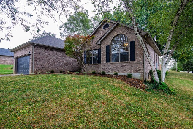 Foto del edificio - 426 Ridgecrest Rd
