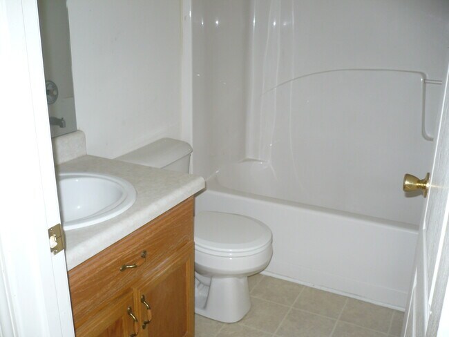 Foto del edificio - 3035 Fields Dr