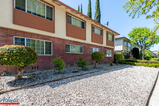 Foto del edificio - 2950 Huff Ave