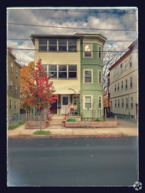 Building Photo - 294A Boston Ave