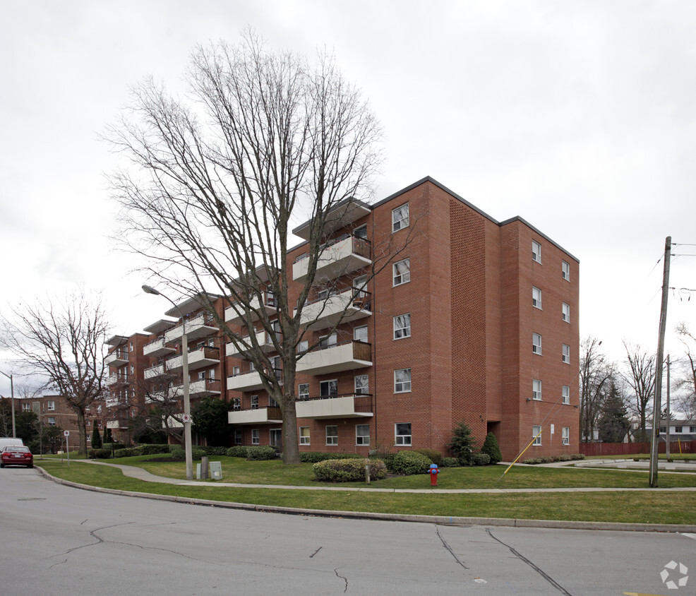 50 Forster Park Dr, Oakville, ON L6K 1Y8 Apartments 50 Forster Park Dr Oakville, ON 50 Forster Park Dr, Oakville, ON L6K 1Y8 Apartments 50 Forster Park Dr Oakville, ON