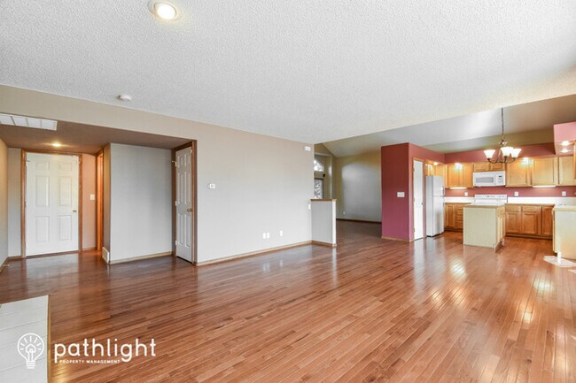 Foto del edificio - 5947 Leather Drive, Colorado Springs, CO, ...