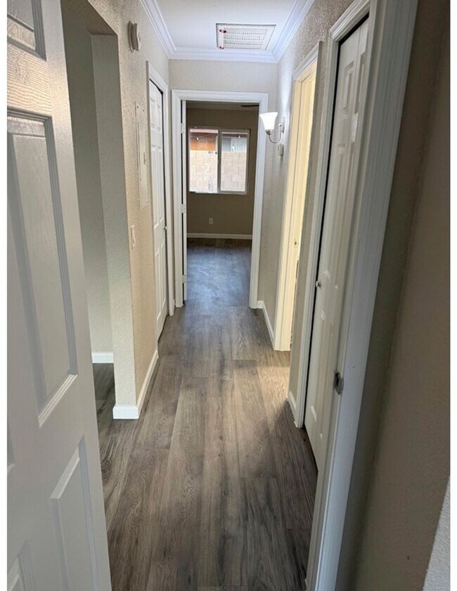 Foto del edificio - 6325 E Avalon St