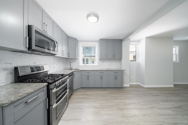 Building Photo - 408 Monastery Pl