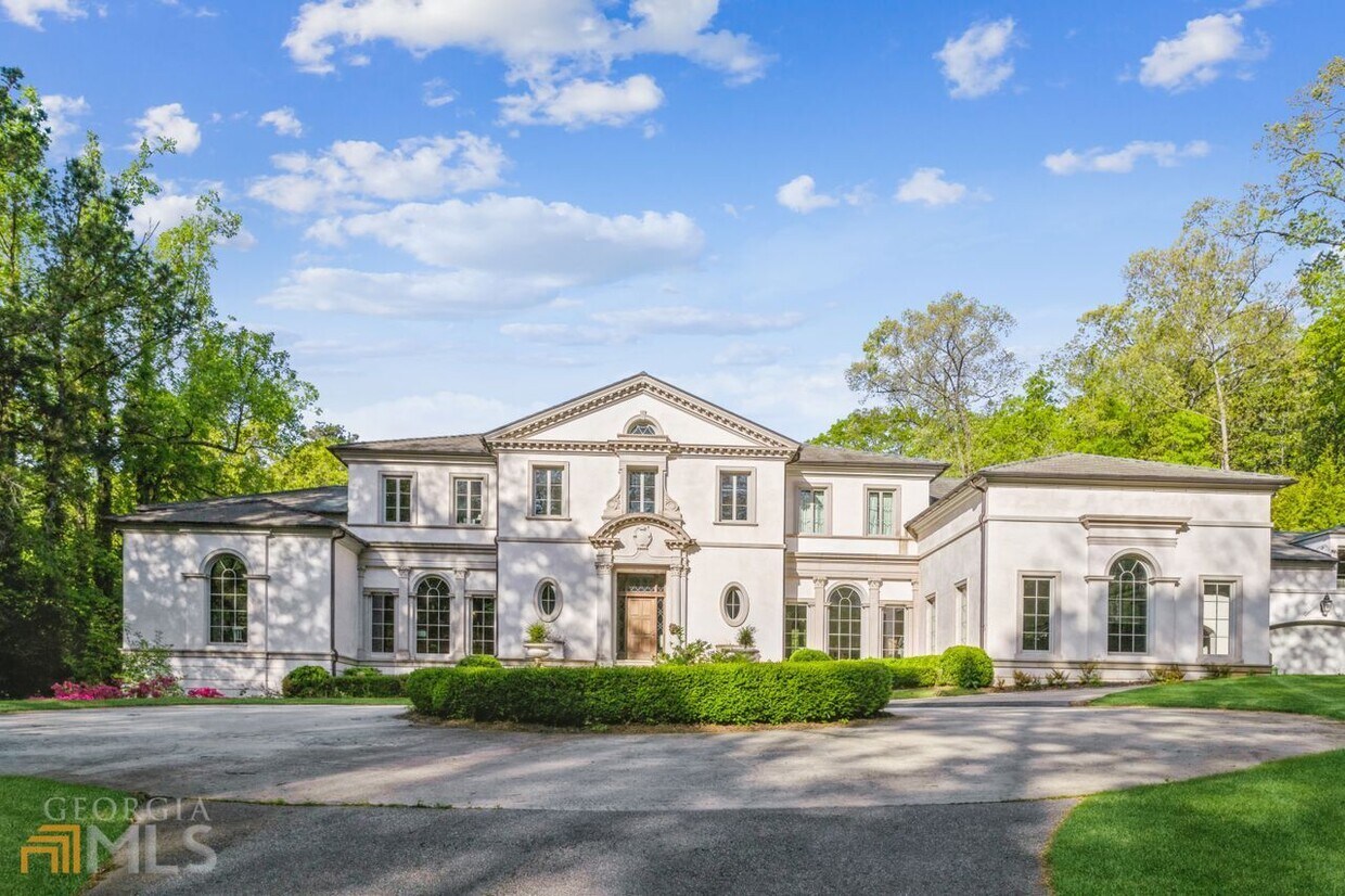 Primary Photo - 100 Valley Rd NW