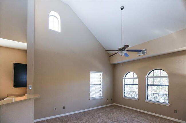 Building Photo - 4232 Centergate Ln