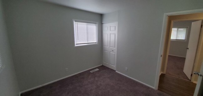Building Photo - 3544 Macarthur Ln