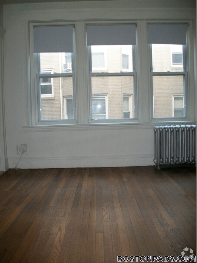 Building Photo - 1171 Boylston St