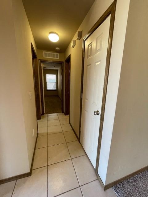 Building Photo - 3016 Queenston Ave