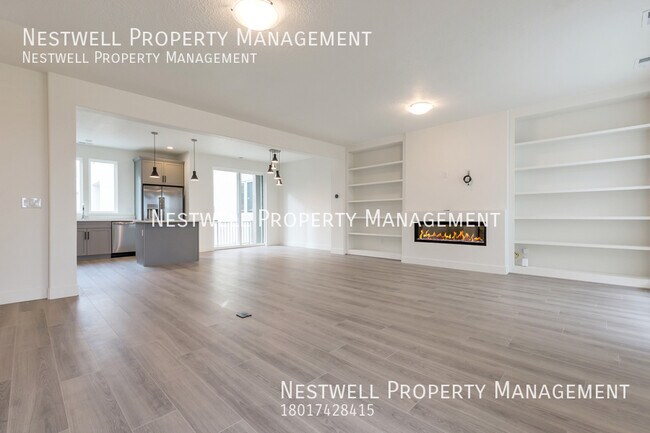 Building Photo - Newer 3- bed Townhome in South Jordan