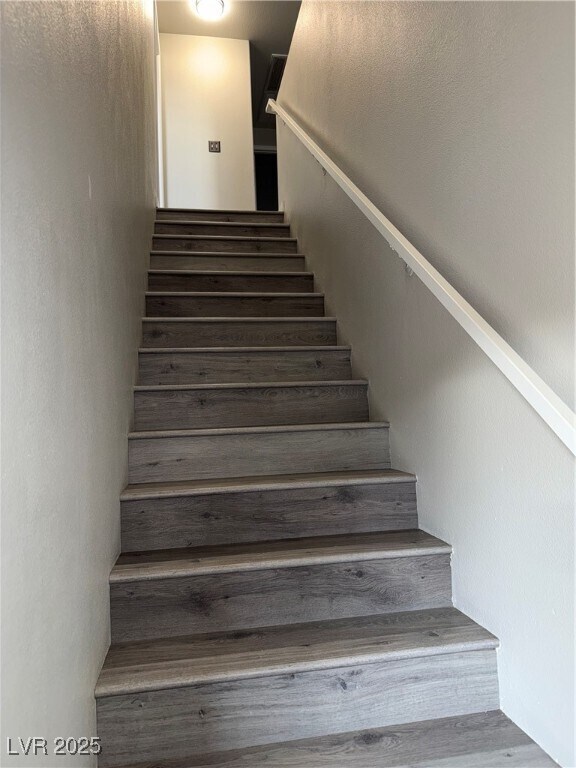 Foto del edificio - 9050 W Warm Springs Rd