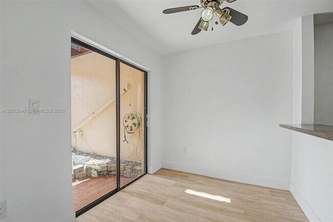 Foto del edificio - 11236 SW 132nd Ct W