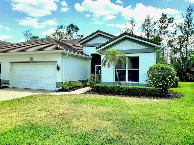 Foto principal - 1211 Chelmsford Ct