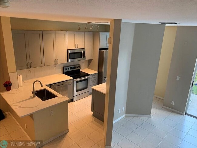 Building Photo - 4030 NW 90th Way