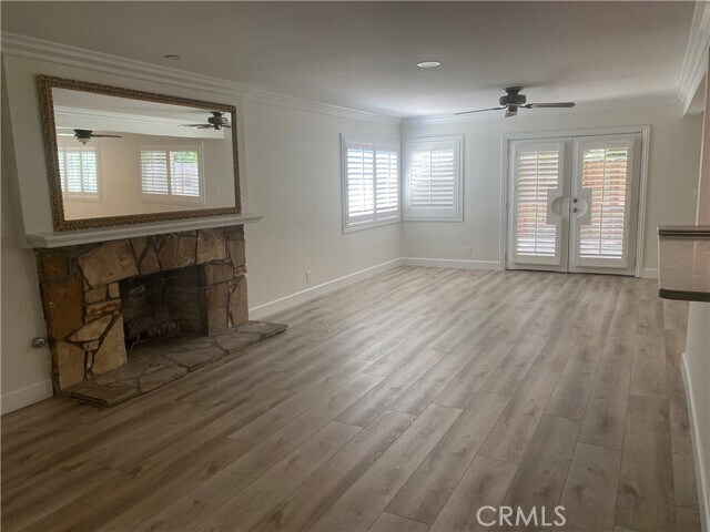 Foto del edificio - 430 Buttonwood Dr
