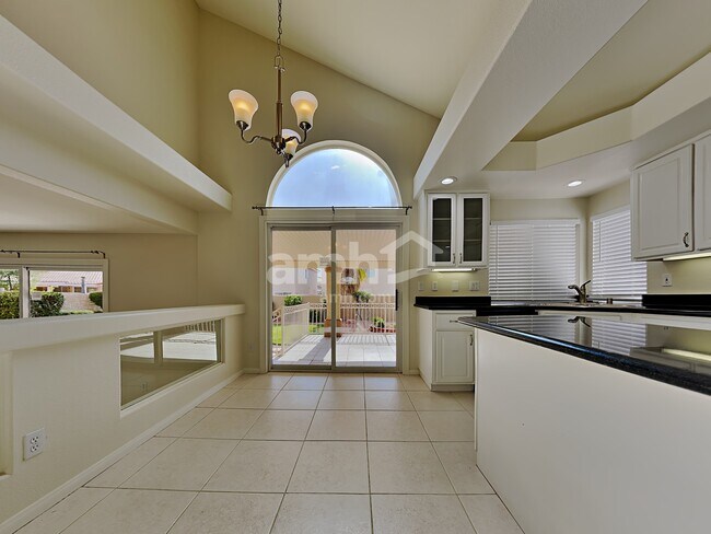 Foto del edificio - 9761 Trailing Daisy St